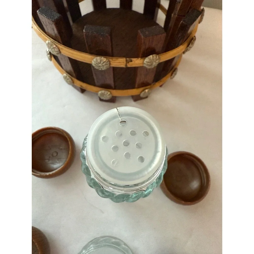 Vintage Wood Caddy Glass‎ Salt and Pepper Shakers Set Country Farmhouse
